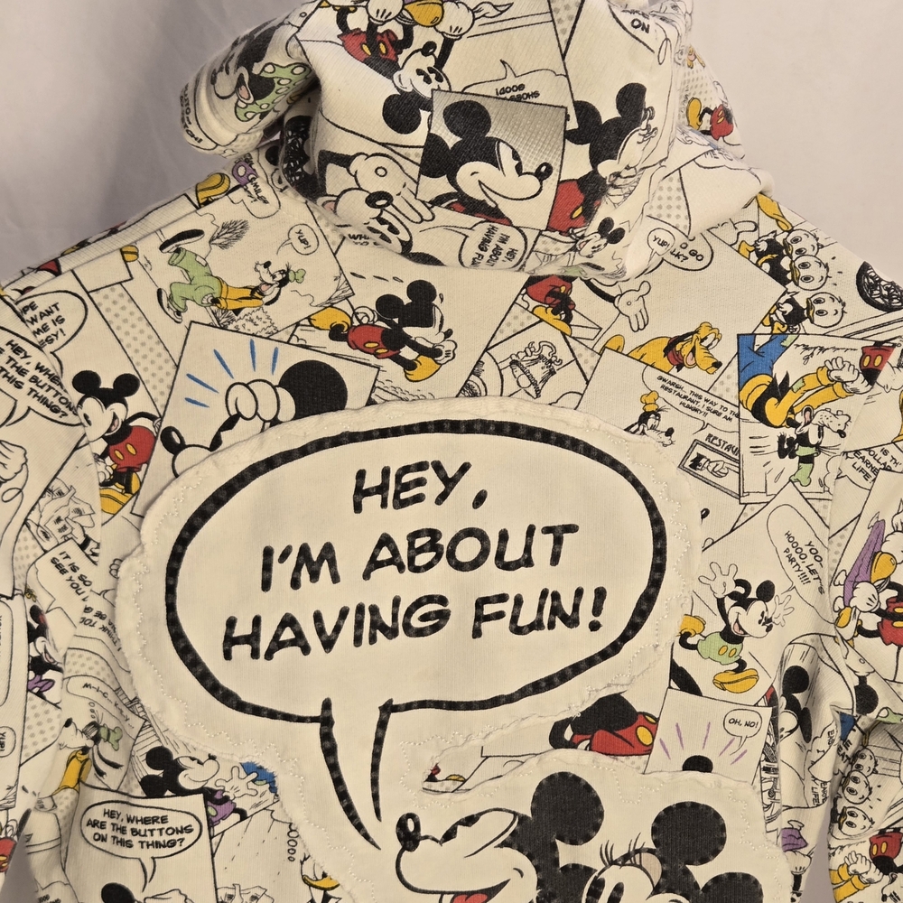 Disney Sweater Womens XS White Comic Print Mickey Mouse Characters Rare‎ - Picture 14 of 16